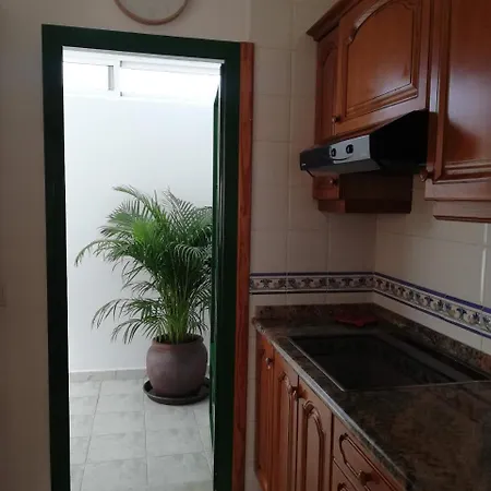 Elena Villa Puerto del Carmen (Lanzarote)